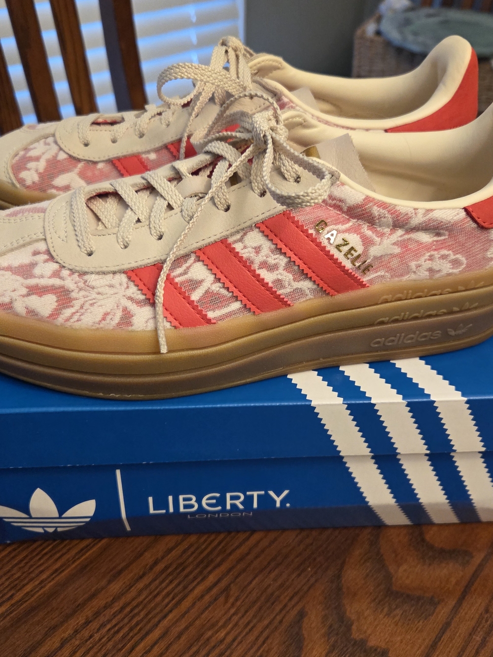 Adidas Liberty London Gazelle Women’s Red Lace-Pattern Sneakers - Picture 1 of 8